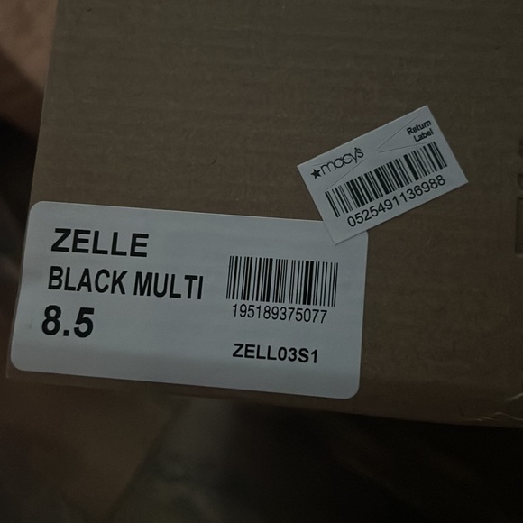 Heels - Picture 9 of 12